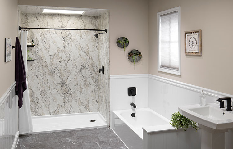 https://www.bathplanet.com/img/pages/showers-barrier-free.jpg